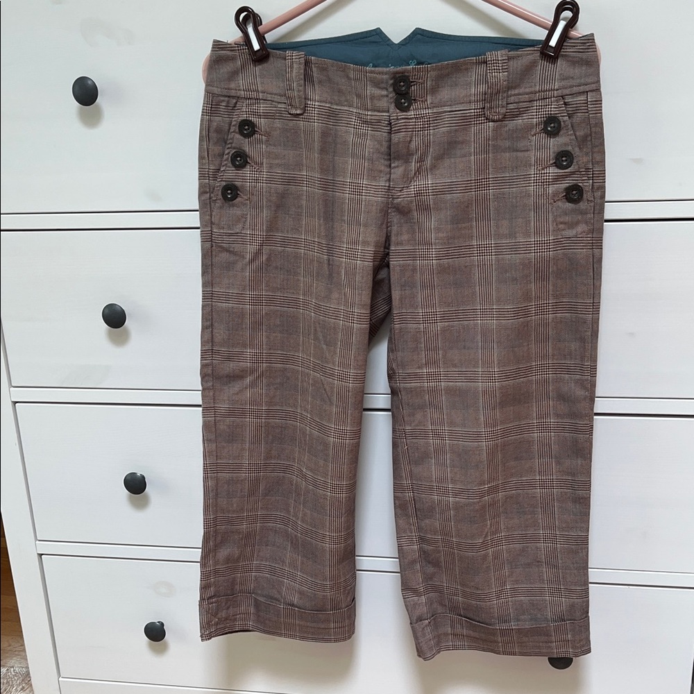 American Eagle Outfitters Plaid Cropped Pants in Brown and Gray